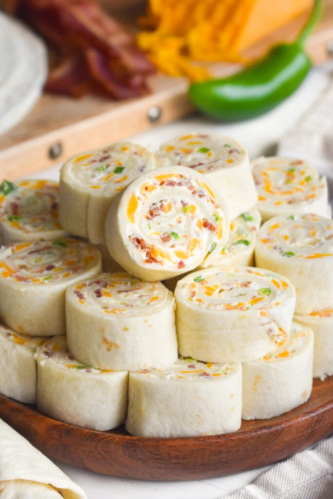 Baked Jalapeño Popper Pinwheels With Bacon (2)