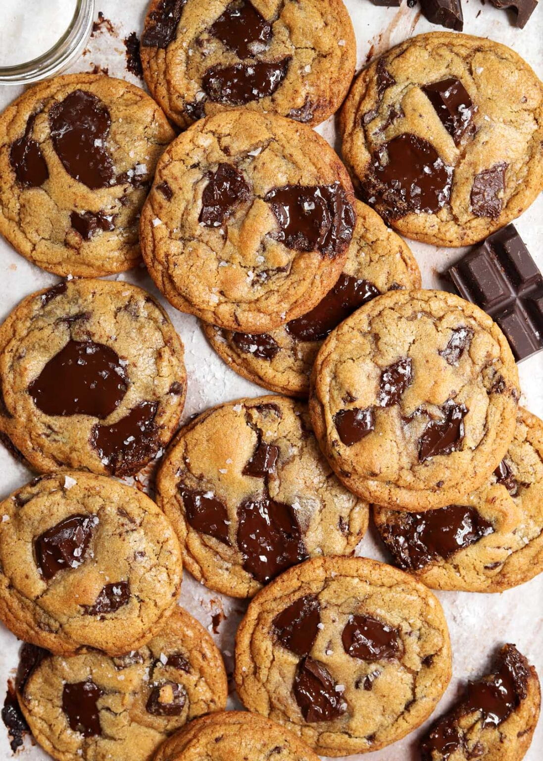 Bakery Chocolate Chip Cookies (1)