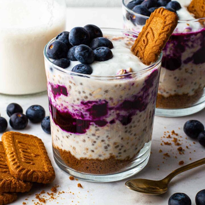 Blueberry Cheesecake Overnight Oats (2)