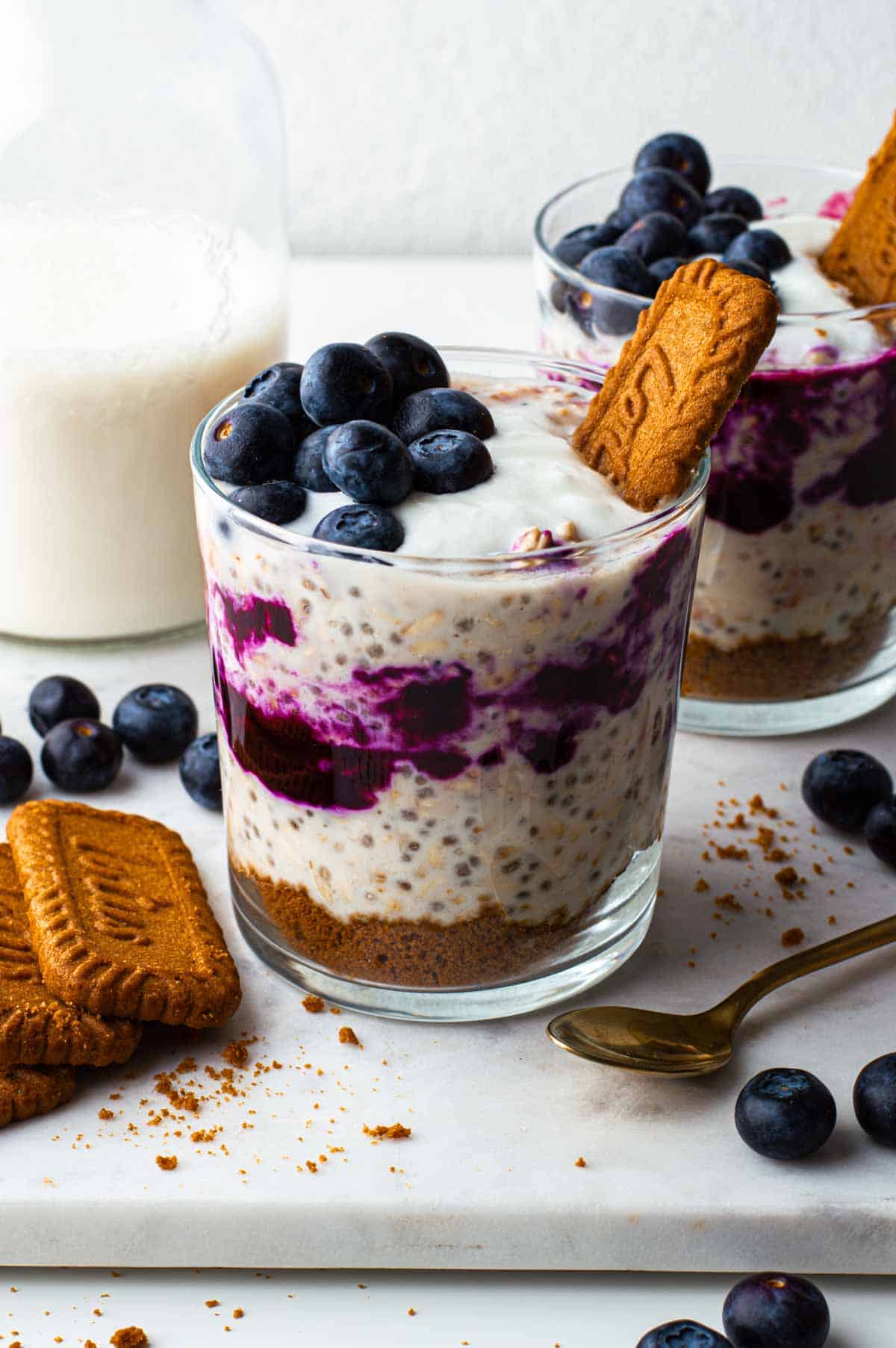Blueberry Cheesecake Overnight Oats (2)