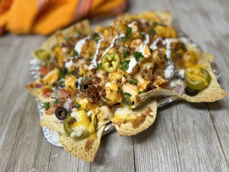 Buffalo Chicken Nachos (2)