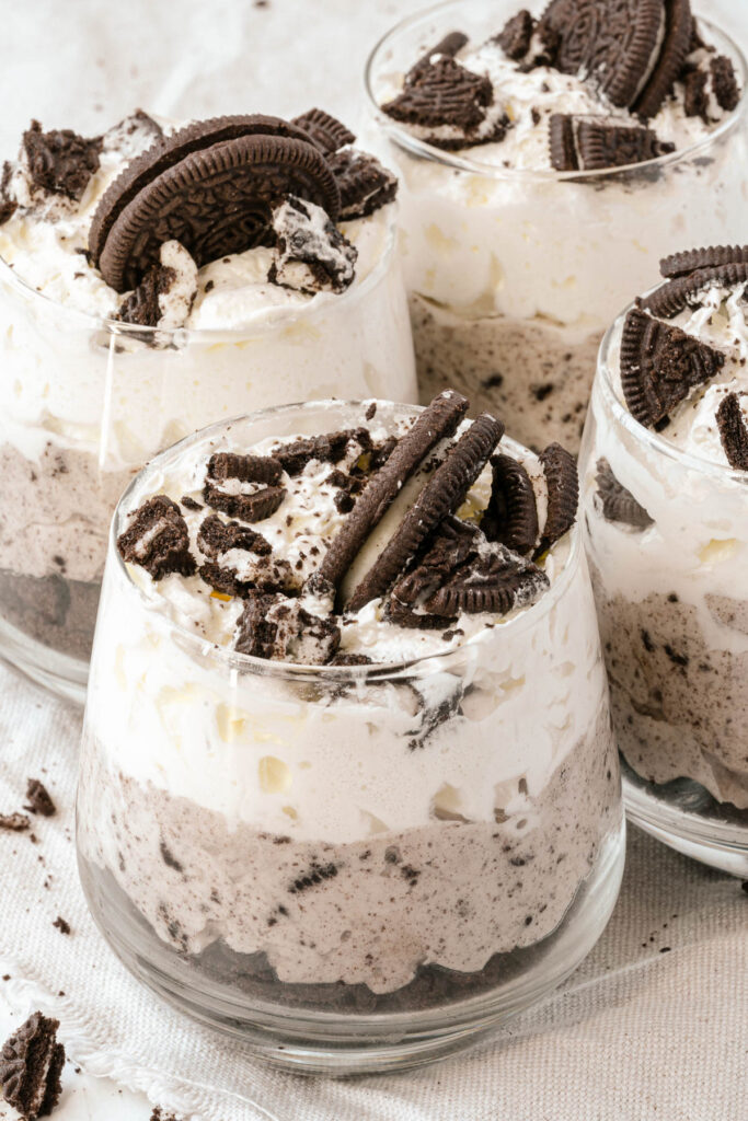 Cookies & Cream Dessert Cups (1)