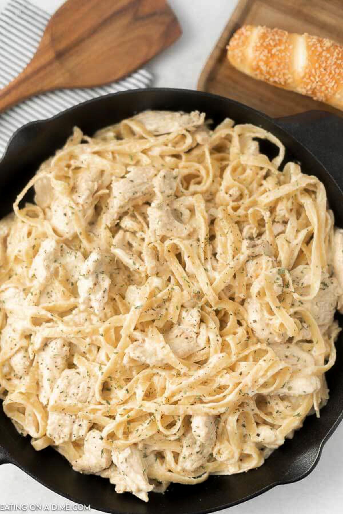 Creamy Chicken Alfredo Pasta (3)