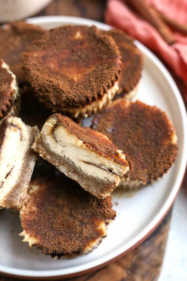 Mini Cinnamon Roll Cheesecakes (2)