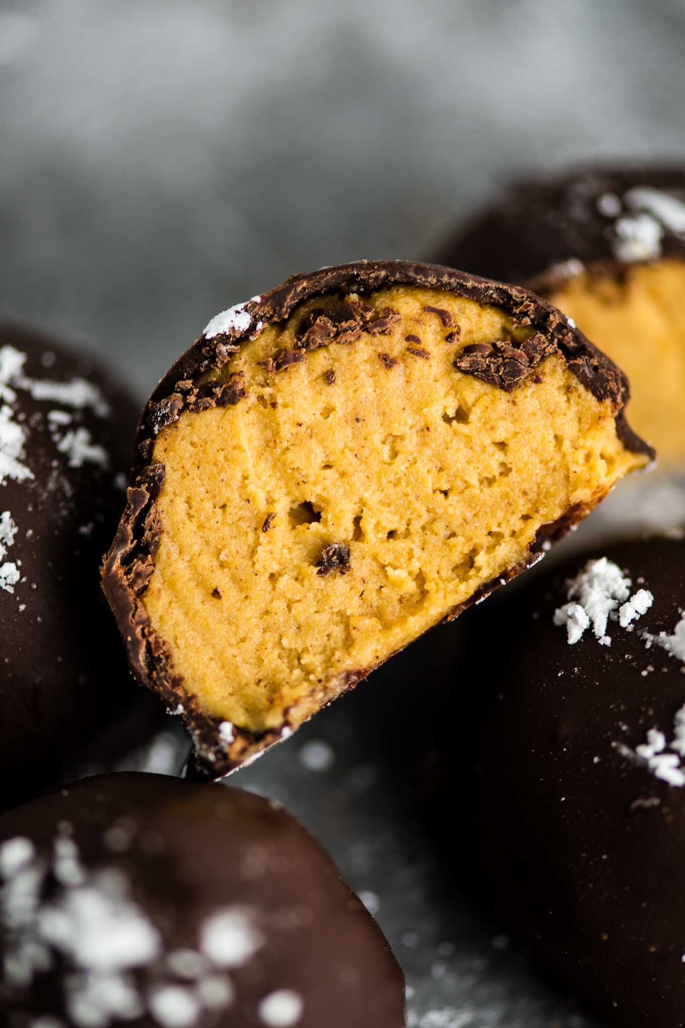 No Bake Pumpkin Cheesecake Balls (1)