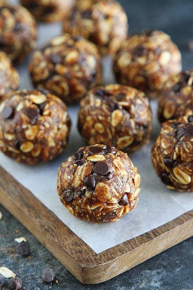 No Bake Pumpkin Spice Energy Bites (2)