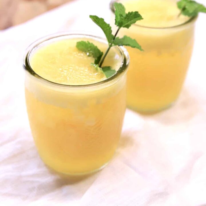 Pineapple Mango Rum Punch (1)