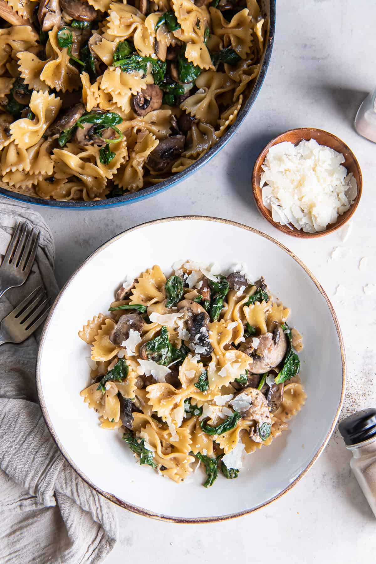 Spinach Mushroom Pasta Recipe (1)