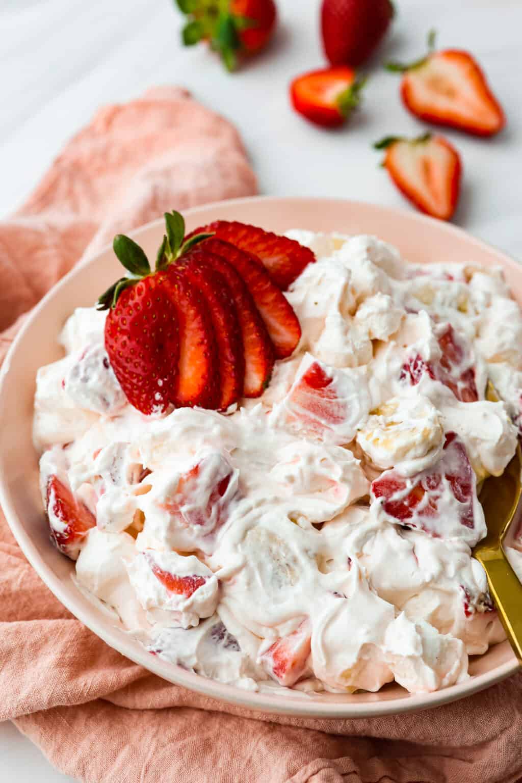Strawberry Cheesecake Salad (1)