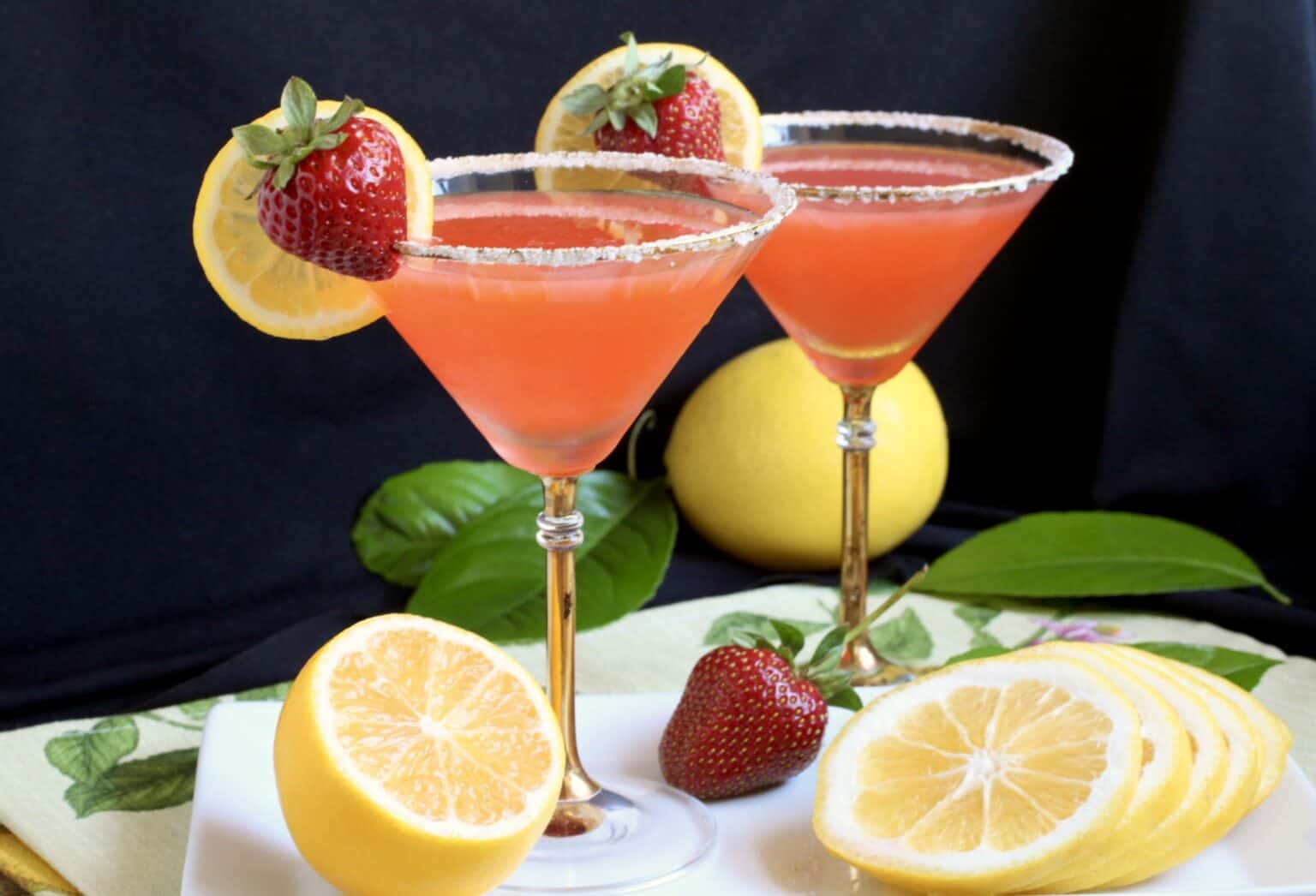 Strawberry Lemon Drop Martini Recipe (1)