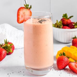 Strawberry Mango Smoothie (2)