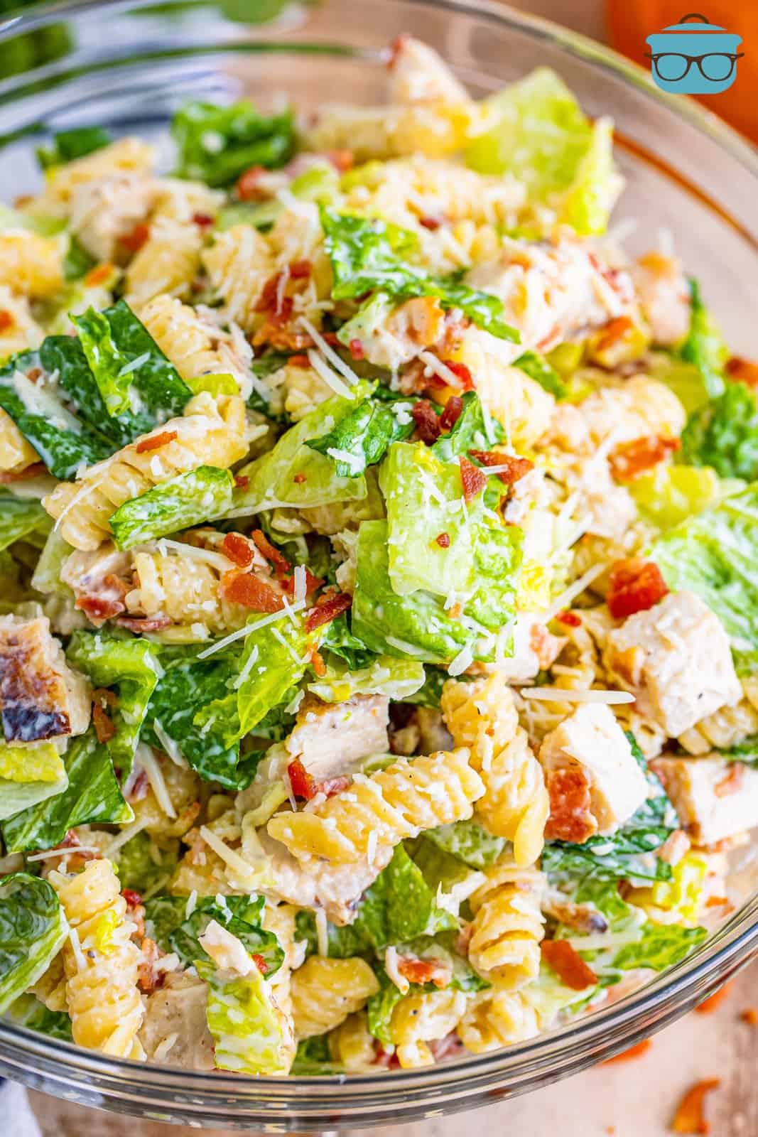 1st-image-chicken-caesar-pasta-salad-scaled
