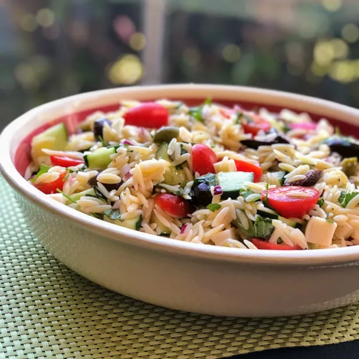 Mediterranean Orzo Salad (1)