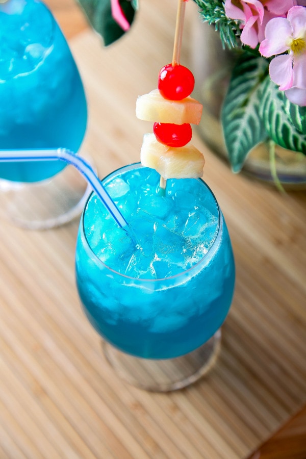 Malibu Blue Hawaiian (3)